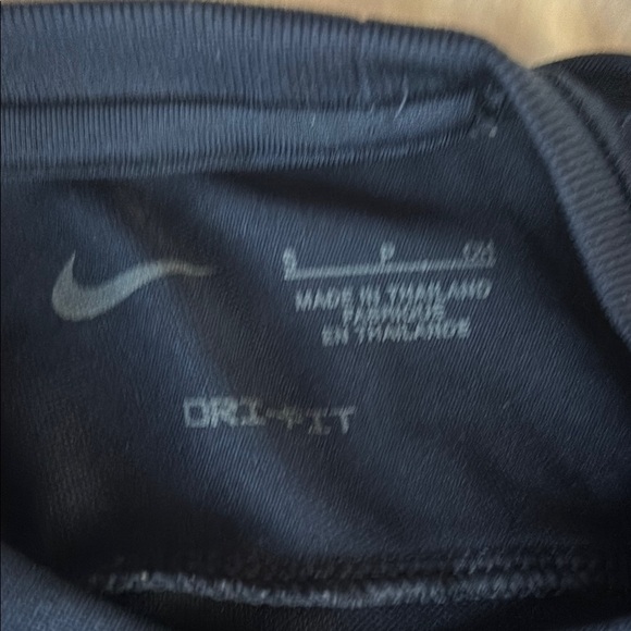 Boys Size Small. Nike Michigan Navy Blue and Yellow Short Sleeve Tee. Dri-fit - Picture 3 of 3